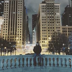 Meet your Posher, Christian